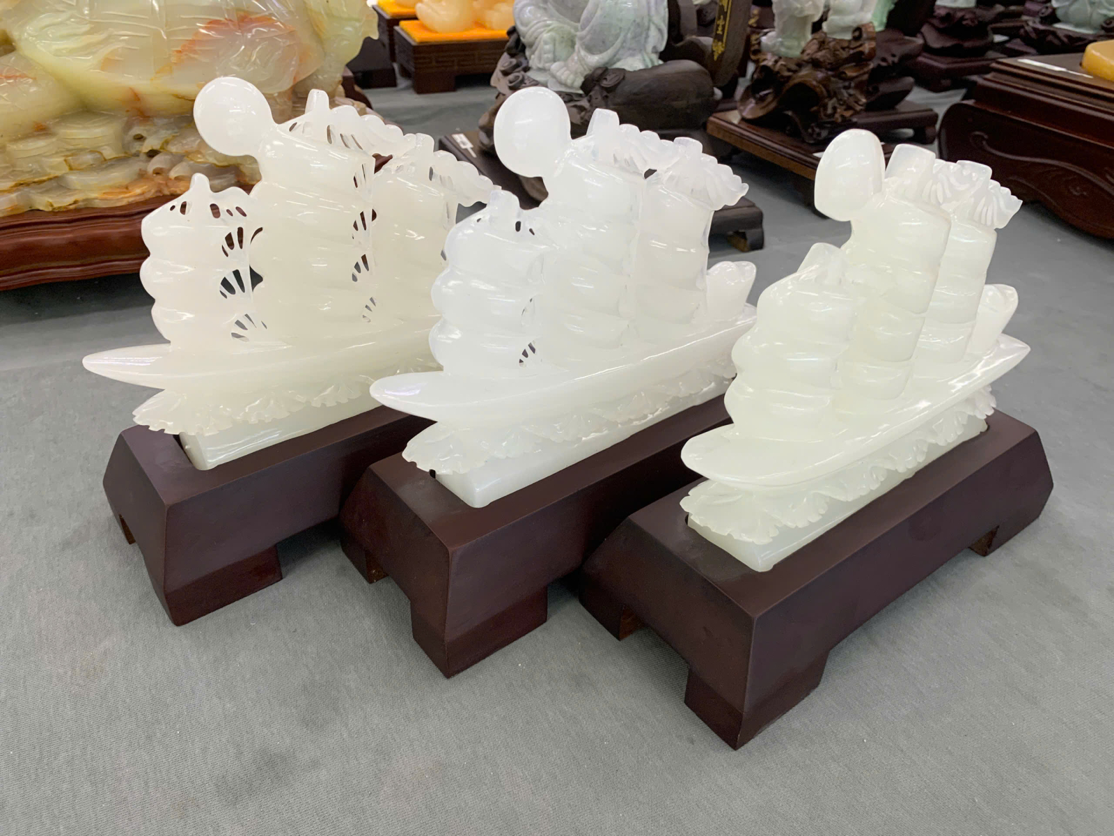 Thuyền Buồm Ngọc Onyx ( KT: 20*3*15cm )