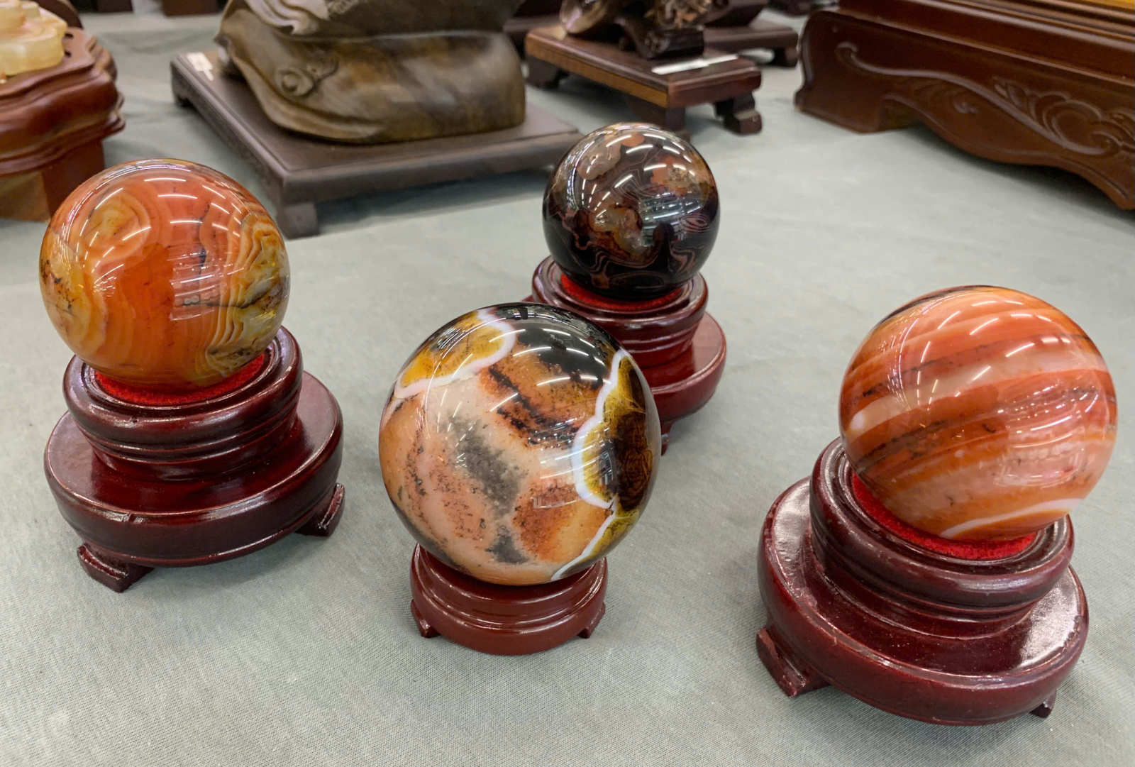 Cầu hàm ếch/miệng cười mã não A ( 1kg )